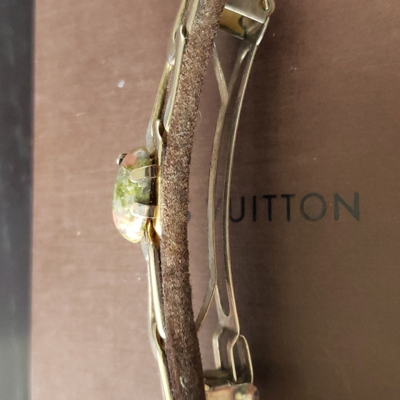 Louis Vuitton hair clip - Picture 3 of 6
